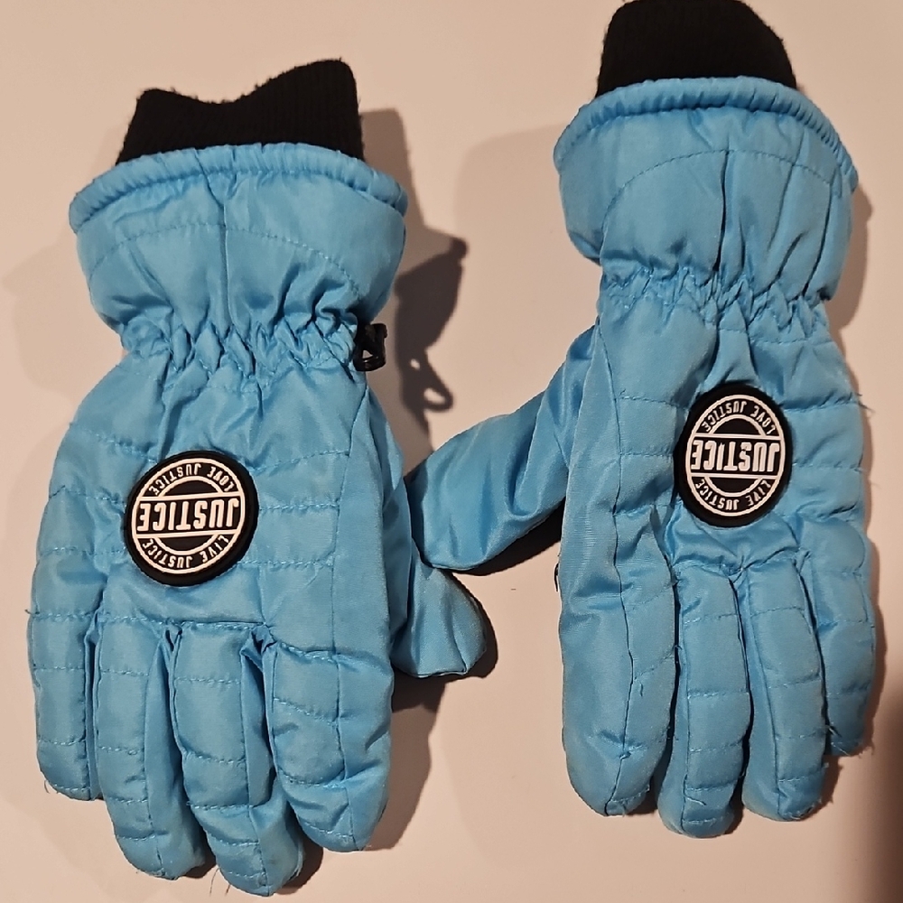 Justice Light Blue Quilted Gloves